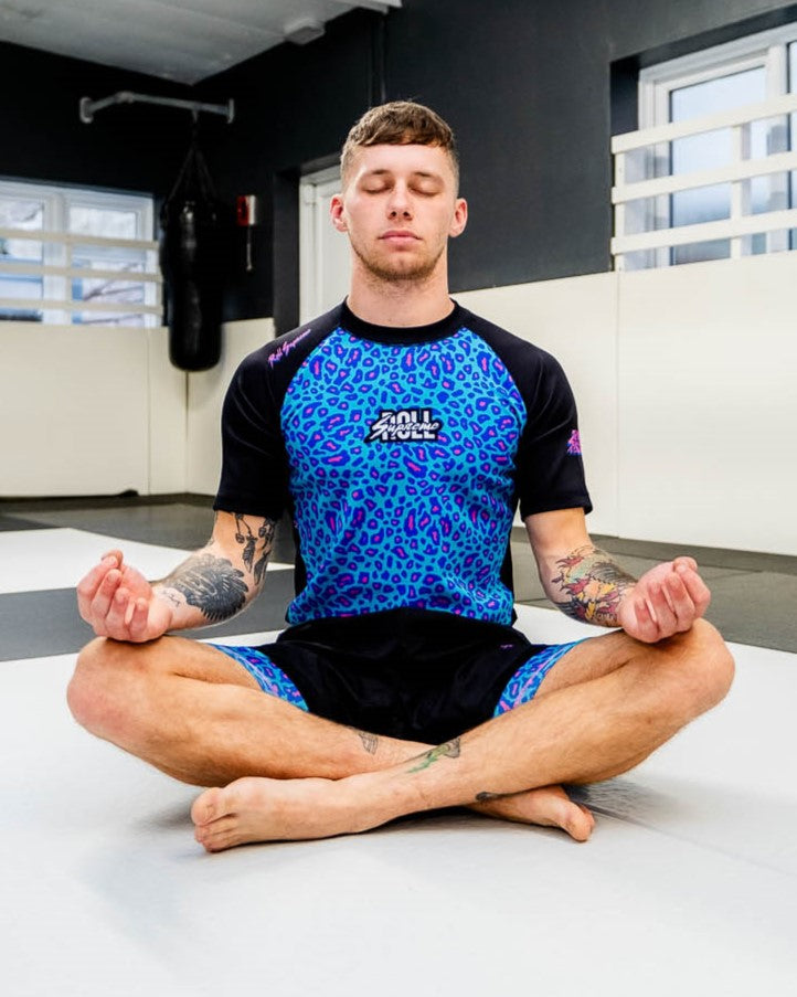 The Butcher Short Sleeve Rash Guard - Psychedelic Pat - Image 6